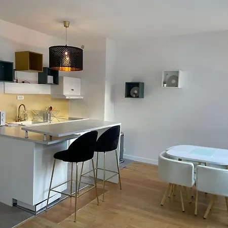 Moderne Et Lumineux, Proche Tete D Or, Appartement Lyon